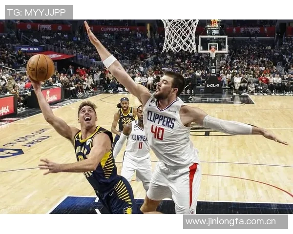 卢指导谈对阵龙狮策略强调祖巴茨在低位进攻的重要性