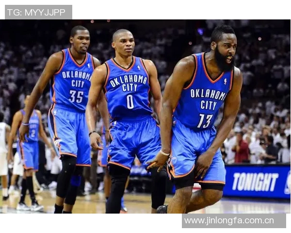 杜兰特雷霆时期荣誉与得分对比分析与后期成就的反思