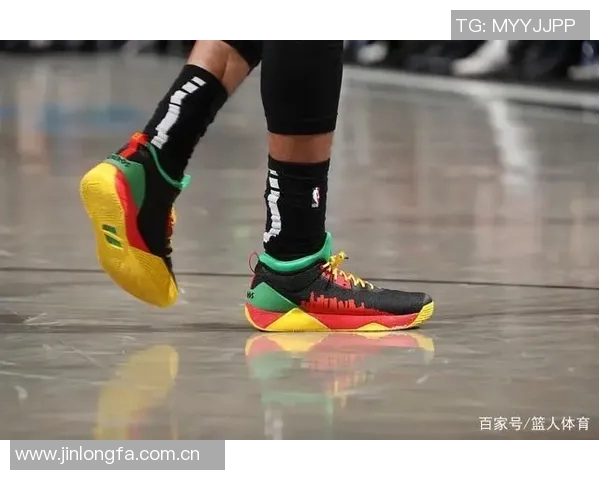NBA球员赛季球鞋消耗揭秘篮网球员亲自分享使用心得
